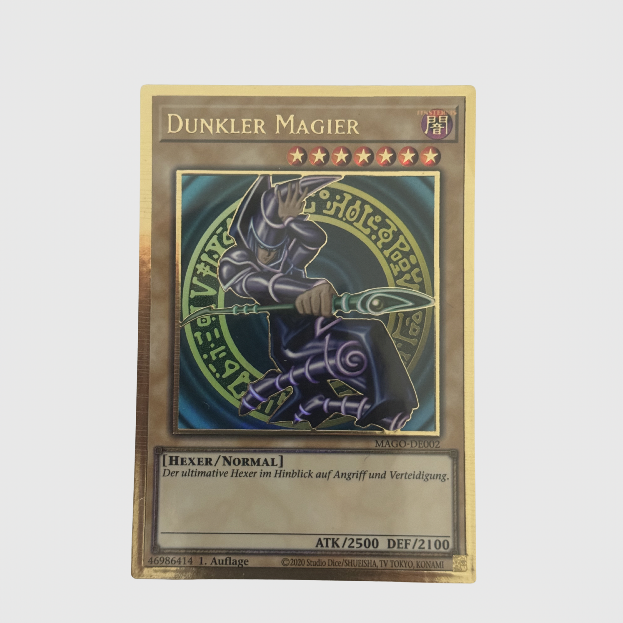 YU-GI-OH! DUNKLER MAGIER MAGO-DE002 – GOLD RARE – NEAR MINT (DEUTSCH)
